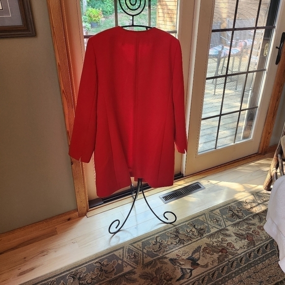 Tahari Arthur S. Levine Red Lined Sz. 14 Jacket with Pockets - Picture 2 of 10